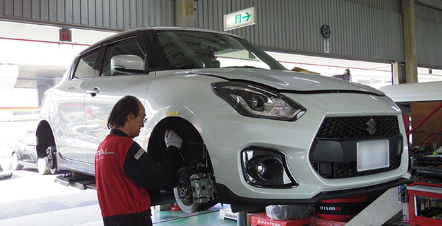 車高調,交換作業,ブリッツ,トライアル,通販